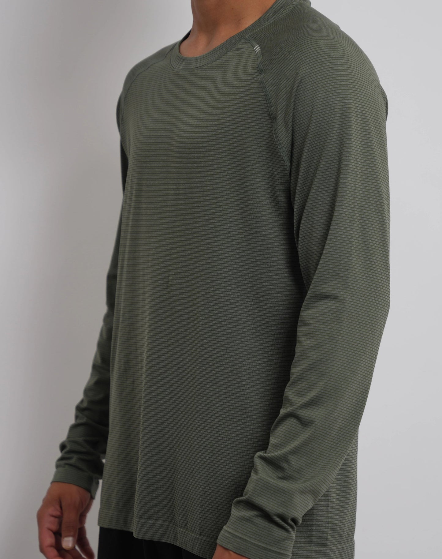 DOMINANCE (LONG SLEEVED)